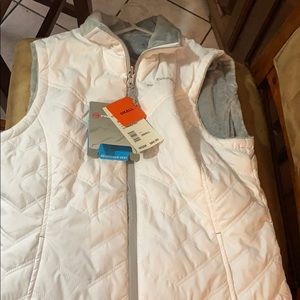 NWT Free country vest